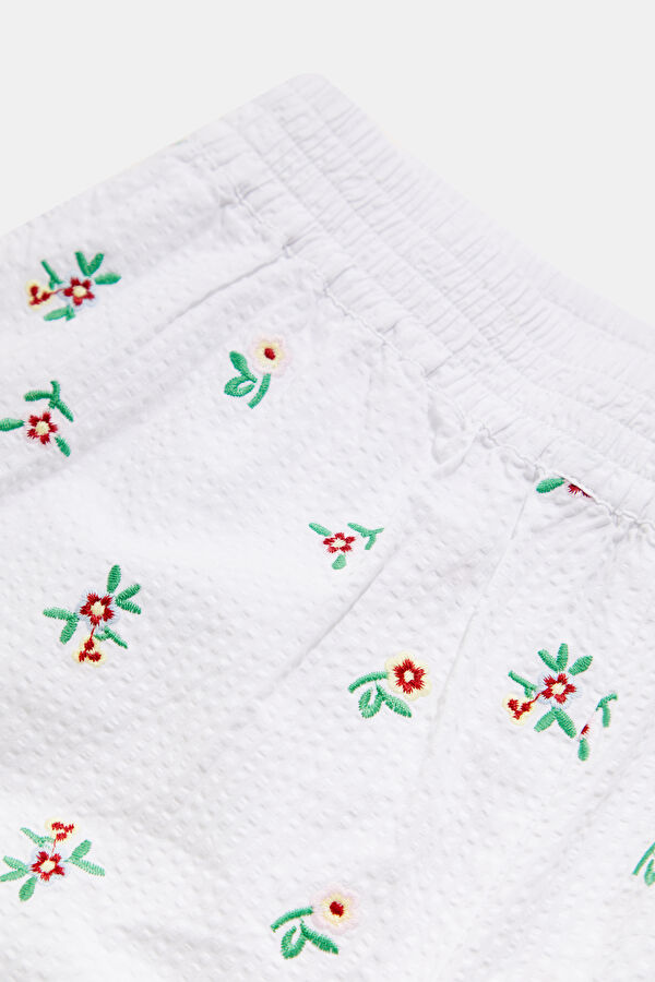 White Patterned Women's Shorts 3