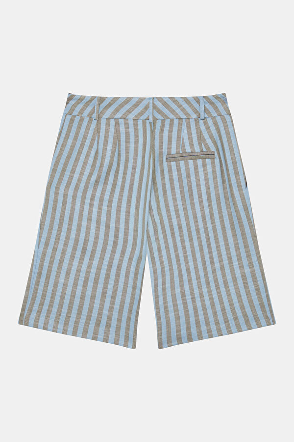 Colorful Women's Bermuda Shorts 2