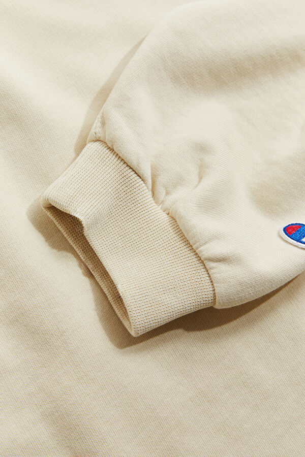 Beyaz O Yaka Kadın Sweatshirt 5