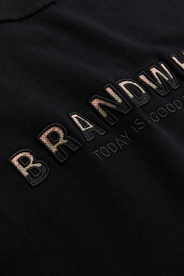 Black Crew Neck Men's T-Shirt 4