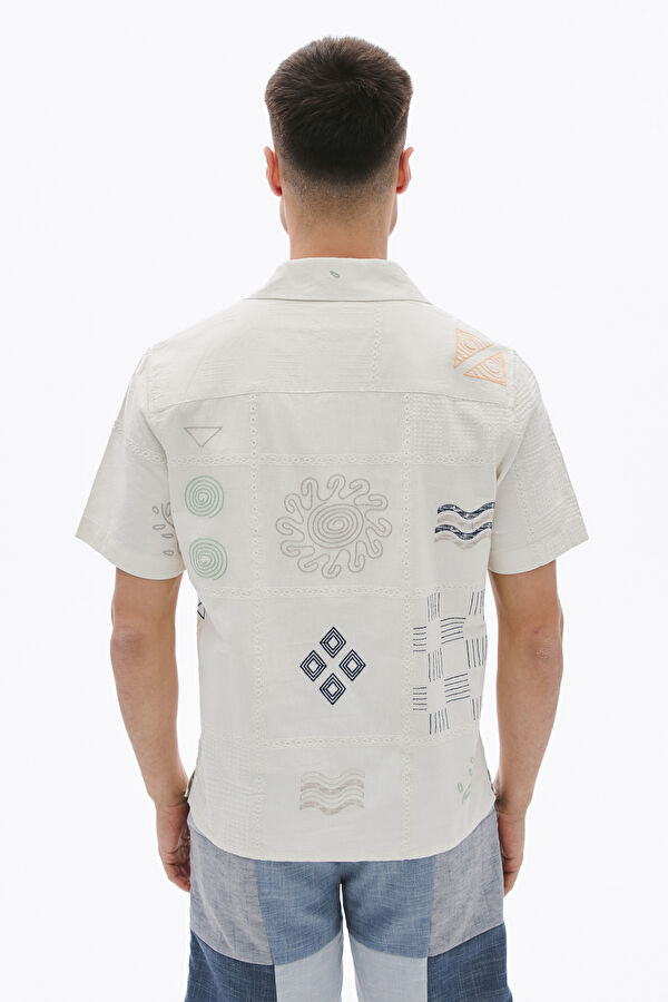 Ecru Patterned Resort Collar Shirt 2