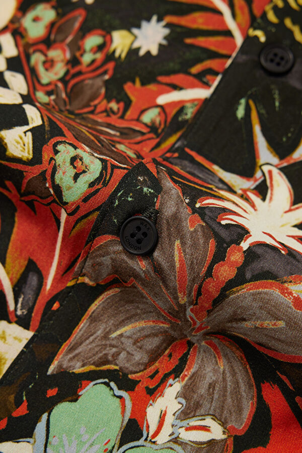 Colorful Patterned Resort Collar Men's Shirt 6