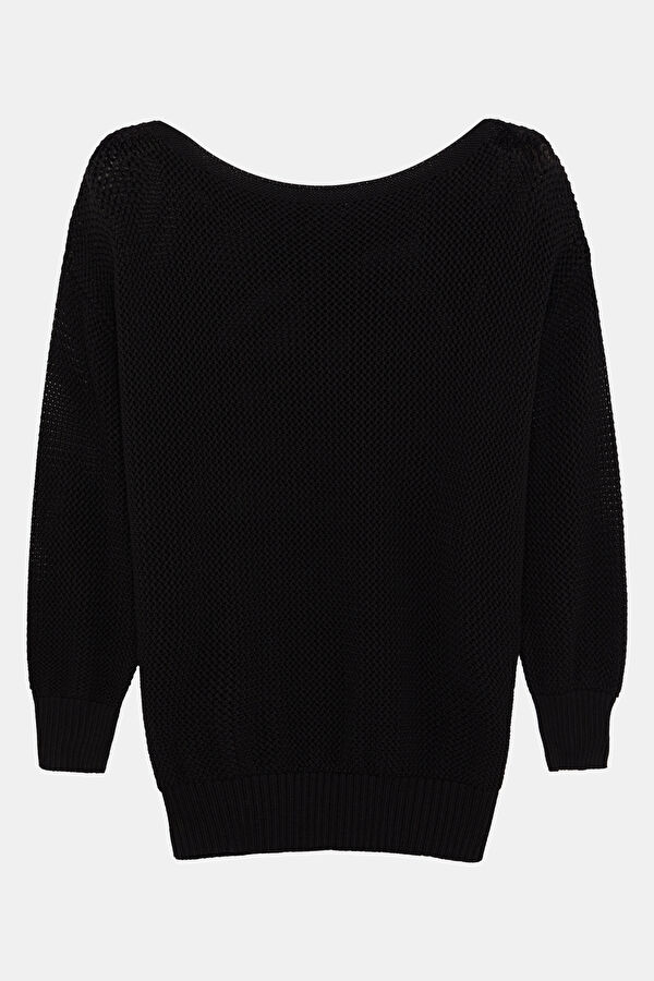 Black Knitted Pattern Women's Sweater 2