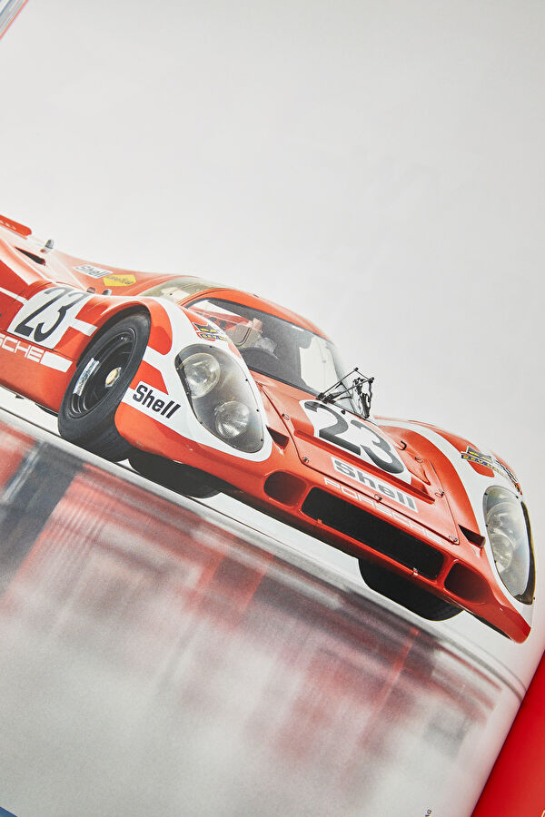 The Porsche Book 9