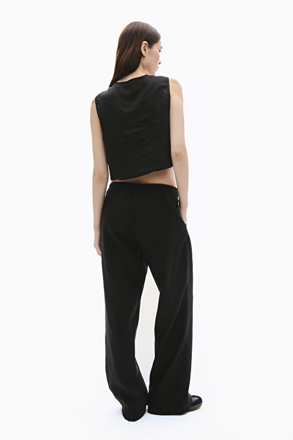 Black Linen Sleeveless Women's Blouse 2
