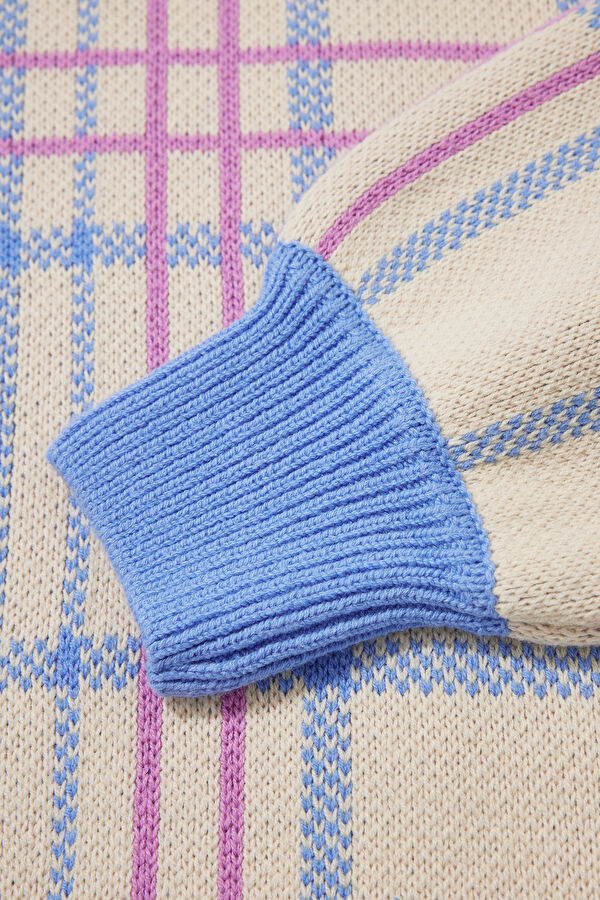 Cream Women's Sweater 4