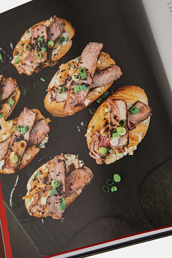 Netflix: The Official Cook Book 11