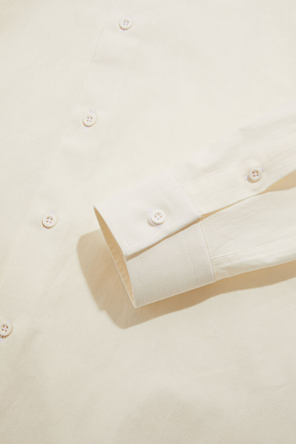 White Regular Men's Shirt 4