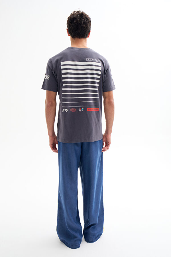 Oversize Antrasit Bisiklet Yaka Erkek T-Shirt 2