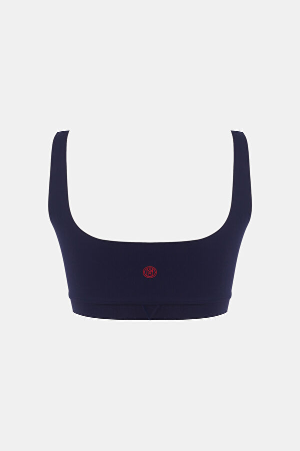 Siyah Kadın Bralet 2