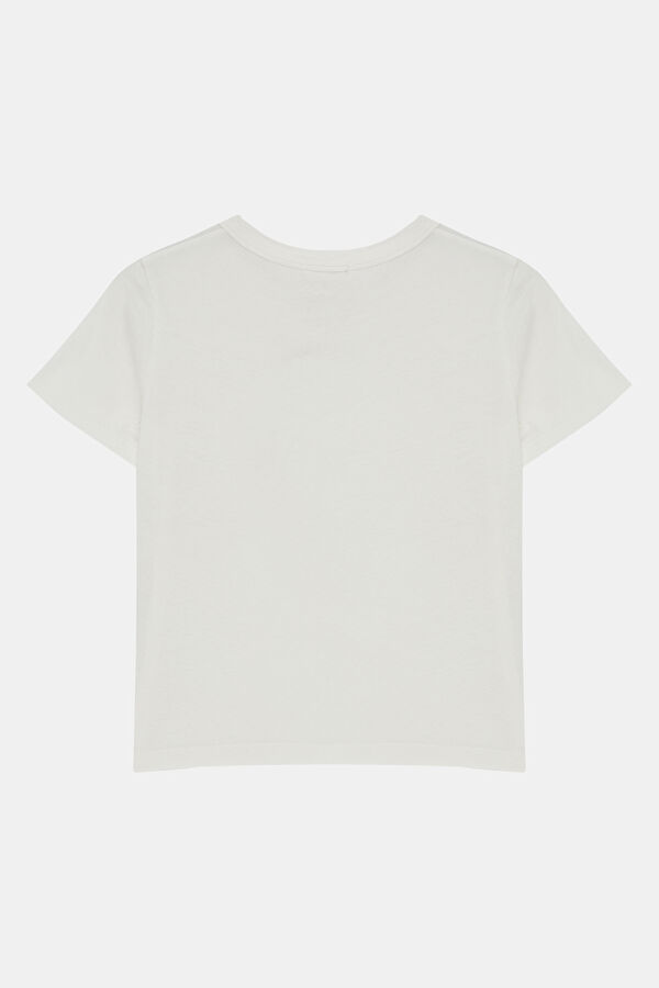 Relax Kalıp Beyaz O Yaka Kadın T-Shirt 4