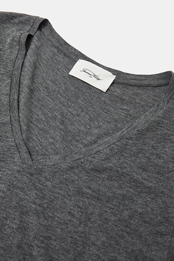 Relax Pattern Anthracite V Neck T-Shirt 3