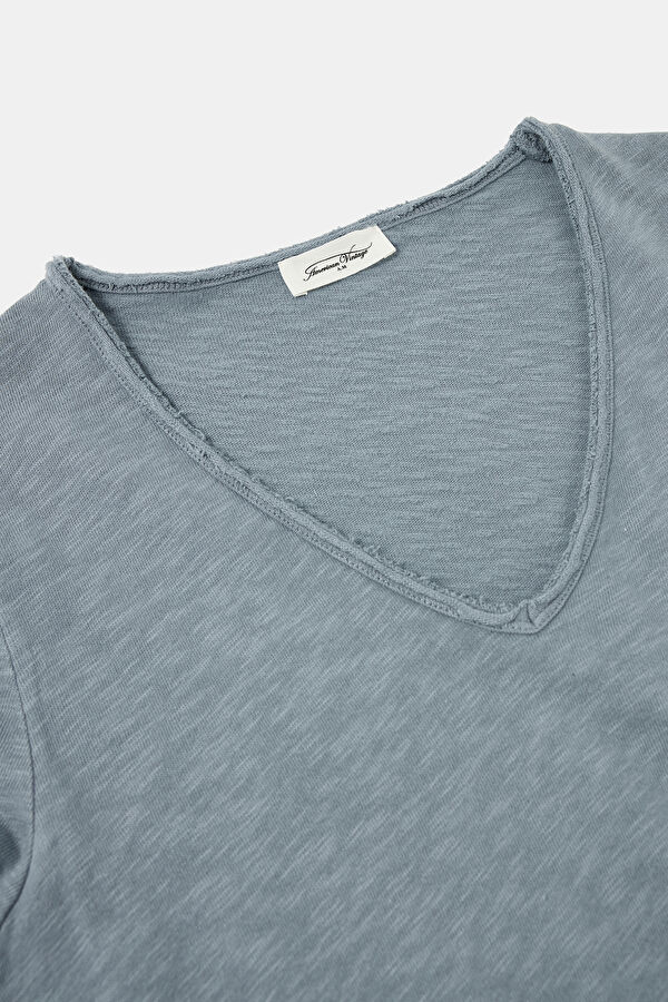 Relaxed Fit Grey V-Neck Women's T-Shirt 3