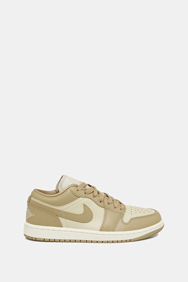 1 Low Light Brown Women's Sports Shoes
