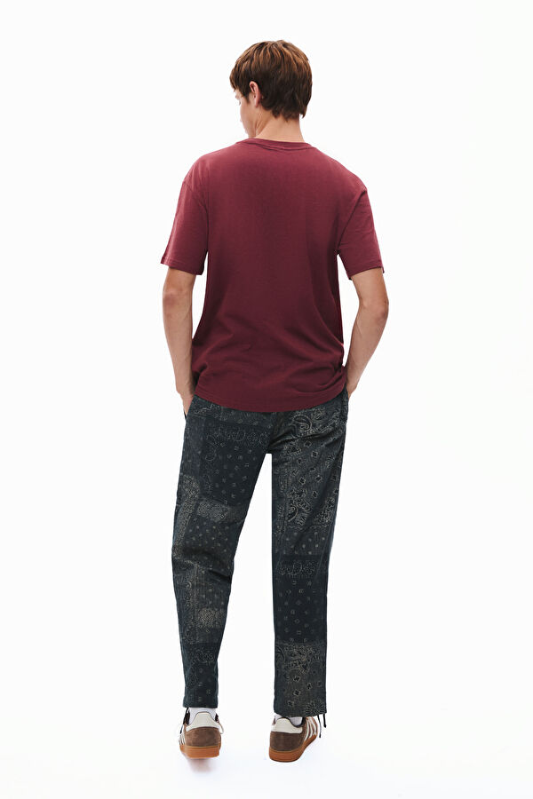 Relax Fit Burgundy Crew Neck Men's T-Shirt 2