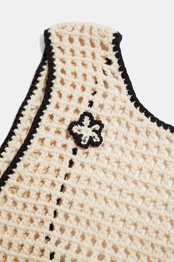 Off-white sleeveless women's blouse 3
