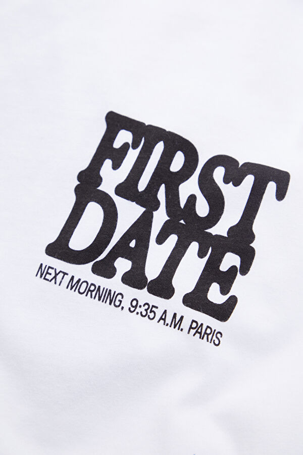 Relax Kalıp Beyaz Bisiklet Yaka Baskılı Erkek T-Shirt 4