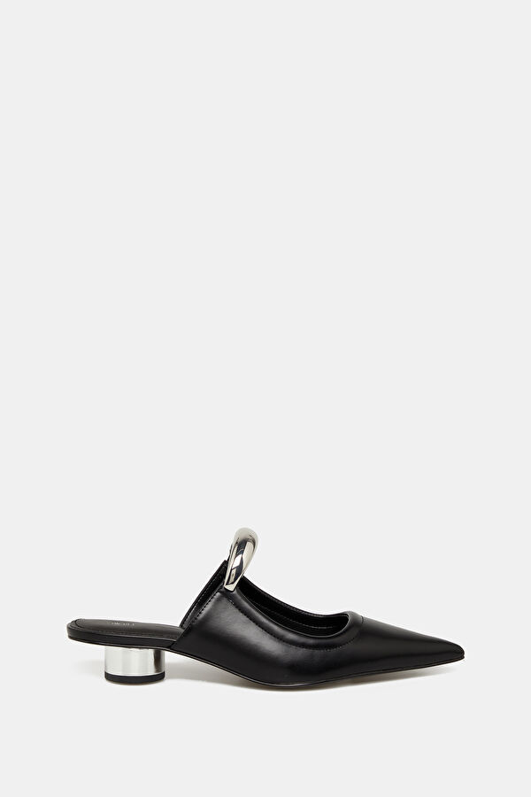 Helena Pierced Mules Black Sneakers
