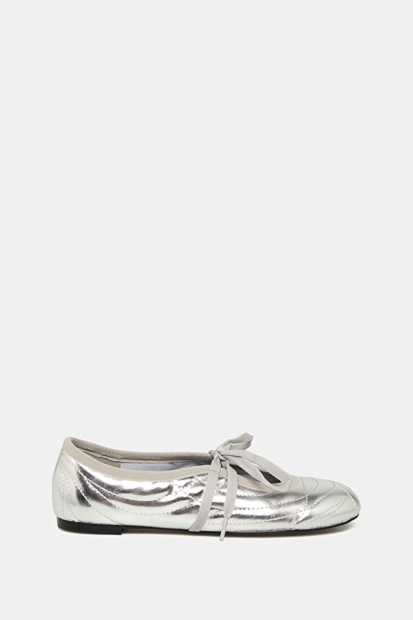Erika Silver Sneakers
