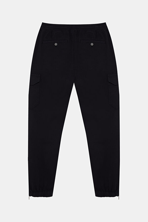 Black Slim-Fit Men's Trousers 2