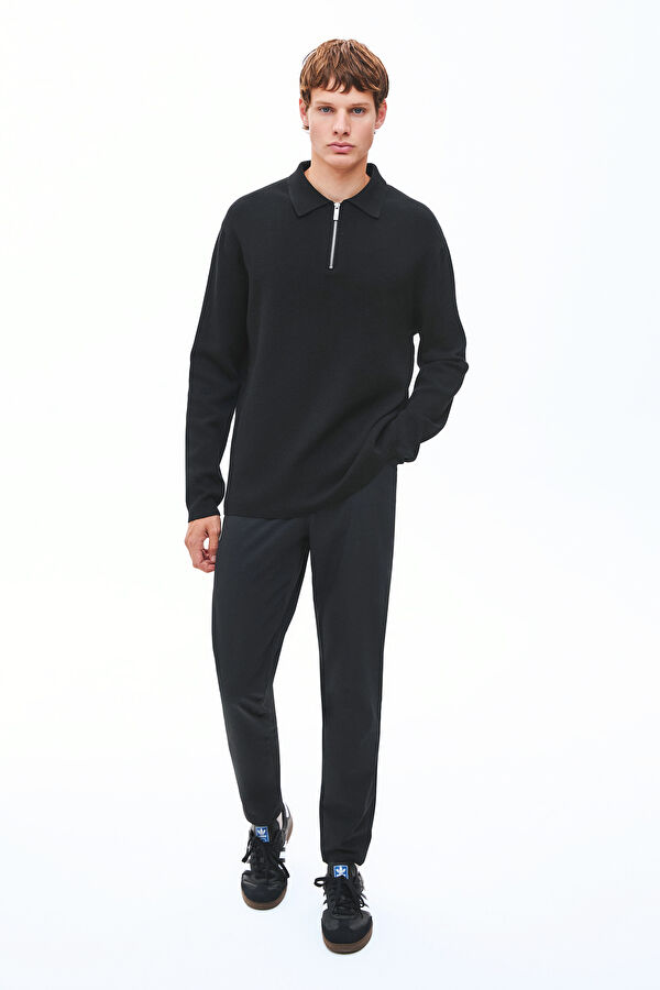 Black Tapered Fit Men's Pants
