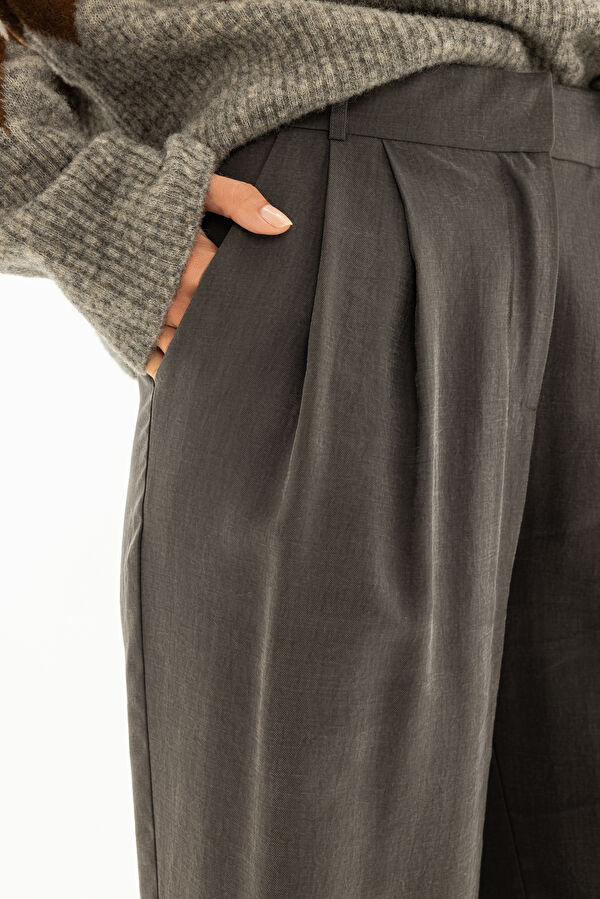 Anthracite Wide Leg Women's Trousers 3
