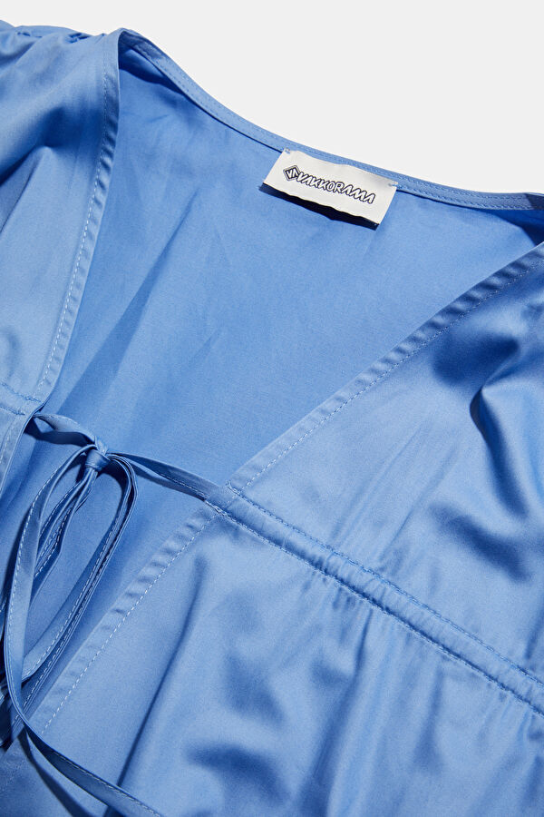 Blue Long-Sleeved Women's Blouse 7
