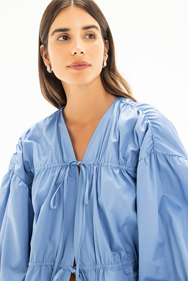 Blue Long-Sleeved Women's Blouse 4