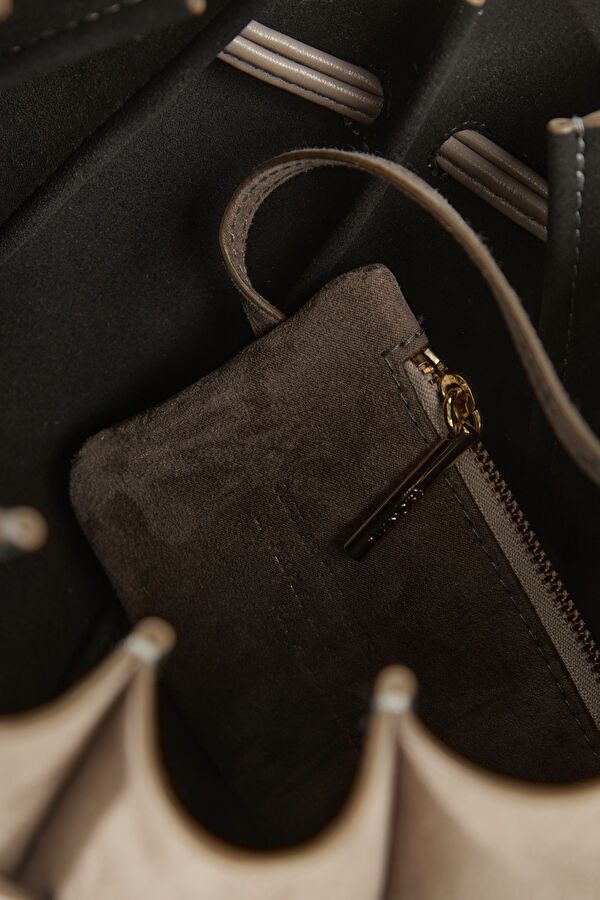 Calipso Suede Mink Bag 7