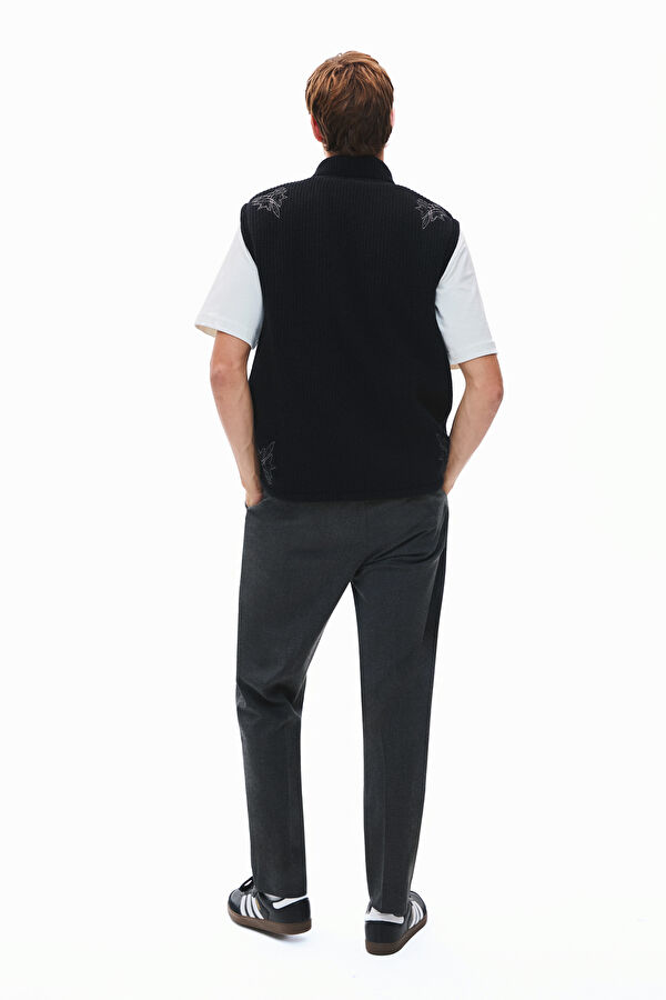 Black Embroidered Men's Vest 2