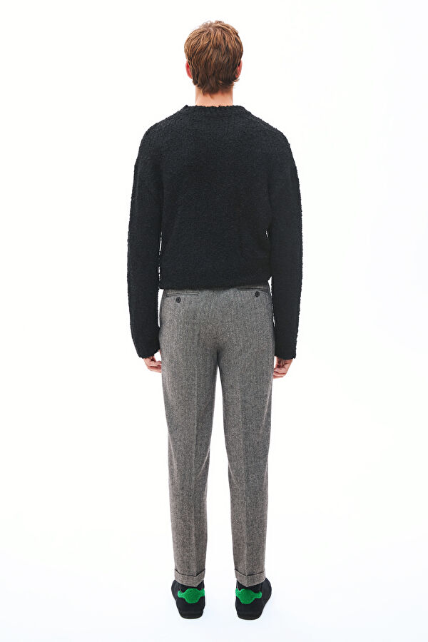 Black Knitted Pattern Men's Sweater 2