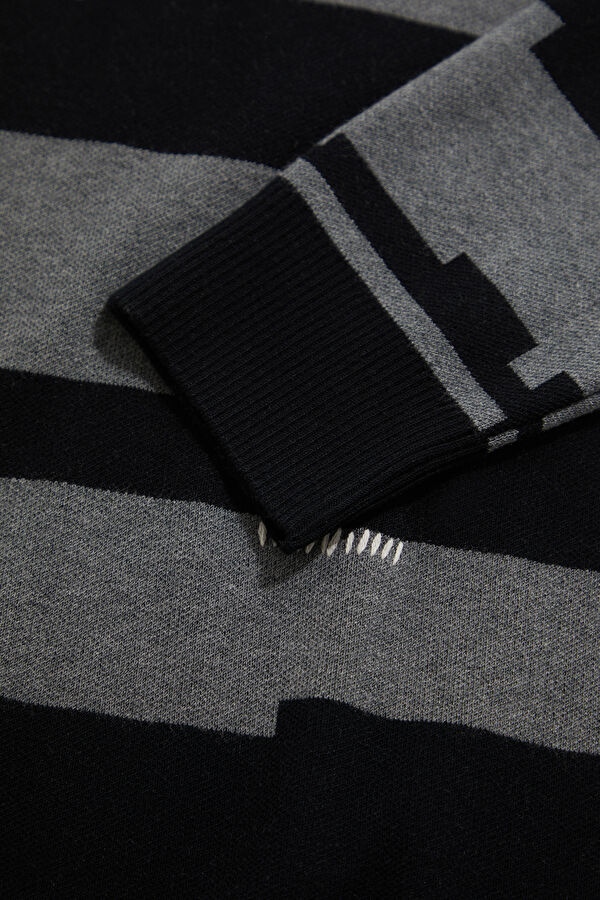 Black Knitted Modal Men's Sweater 4