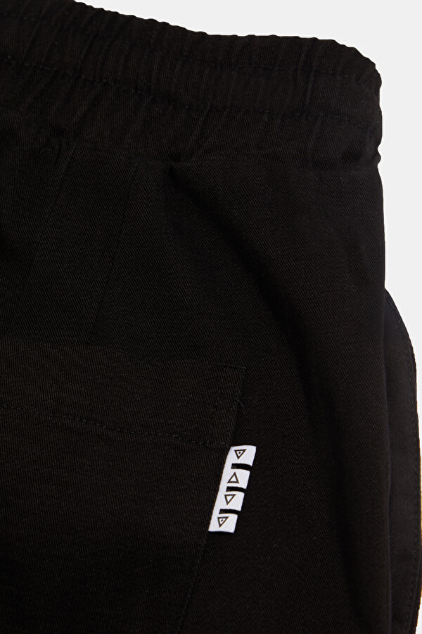 Black Tapered Men's Pants 4