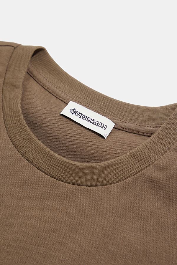 Brown Crew Neck Men's T-Shirt with Trim Details 6