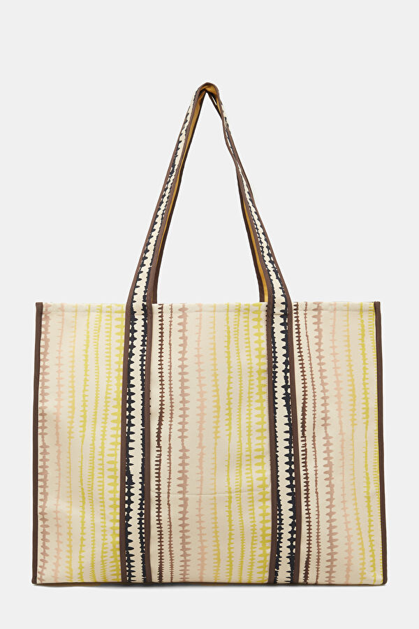 Multicolor Design Filled Bag 3