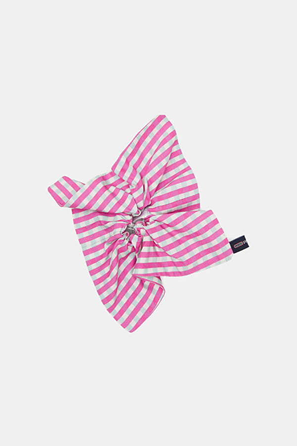 Multicolored Patterned Buckle