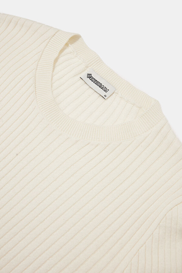 Ecru Knitted Men's Sweater 3