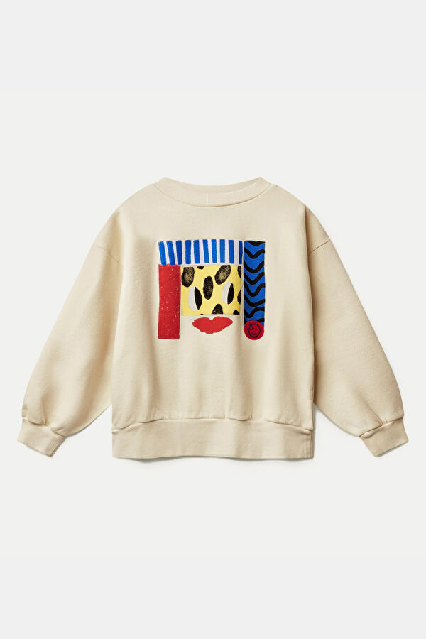 Cream O-Neck Sweatshirt