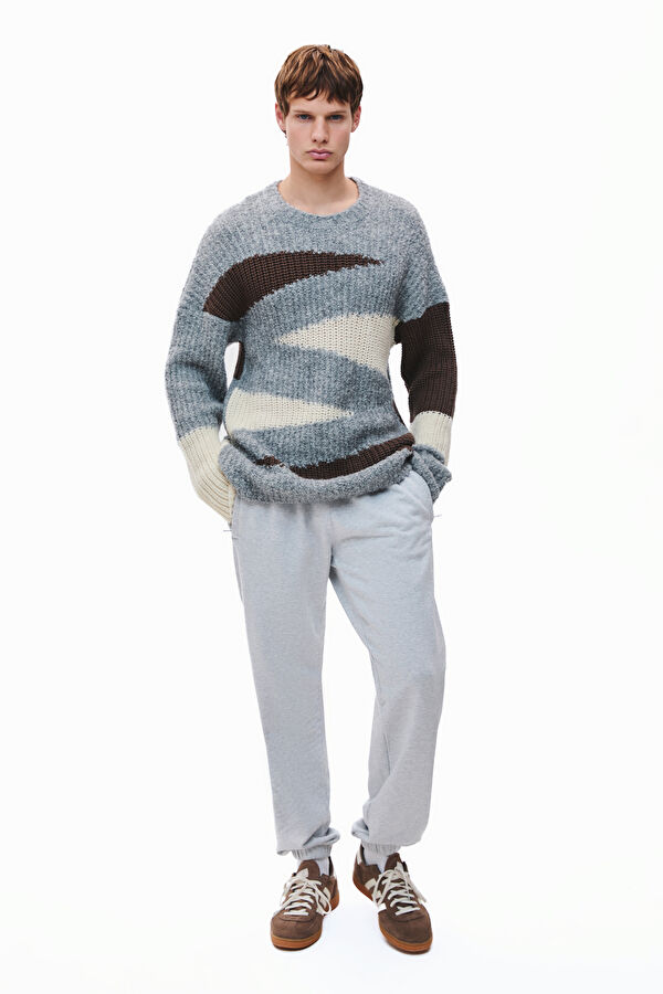 Grey Knitted Pattern Wool Sweater for Men 3