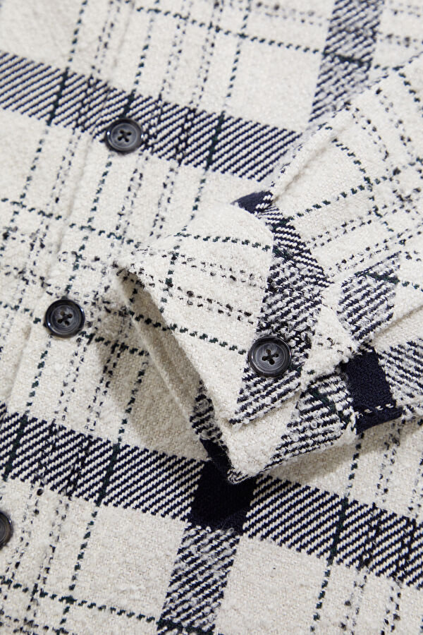White Regular Men's Shirt 4