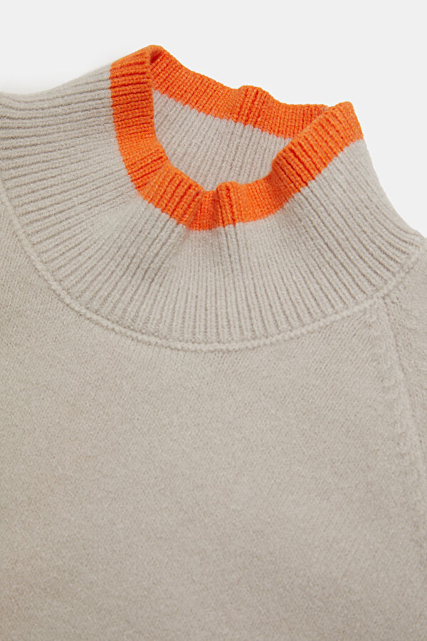 Grey Knitted Men's Sweater 3