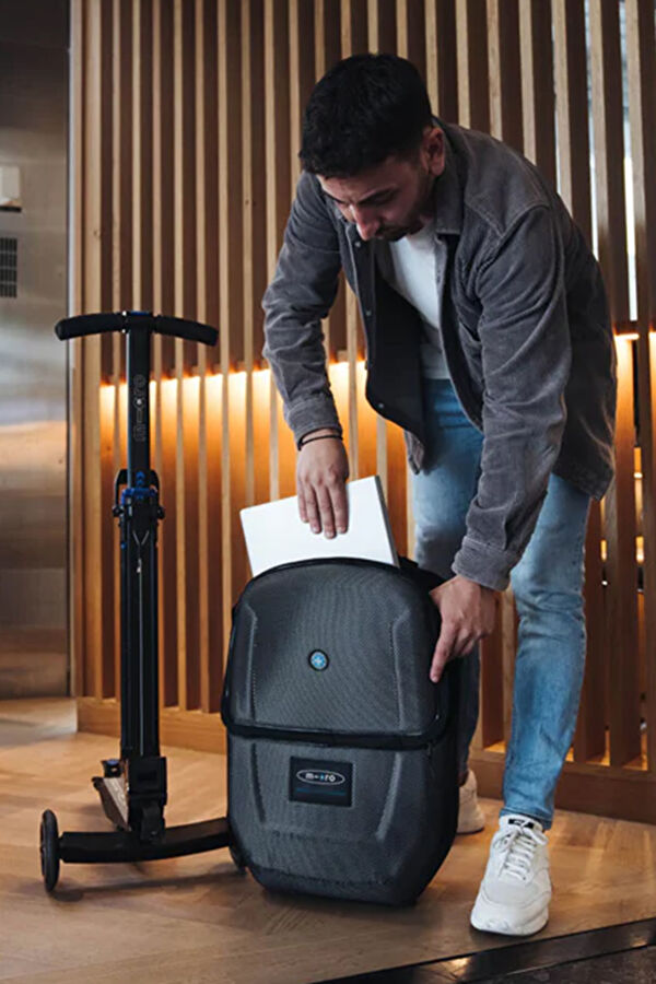 Luggage 4.0 Black Luggage Scooter 8
