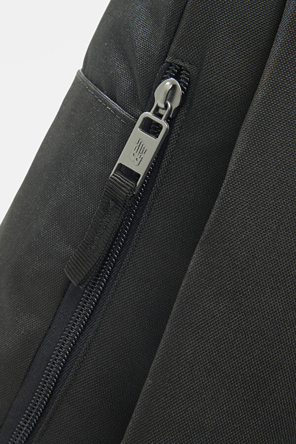 Black Bag 4