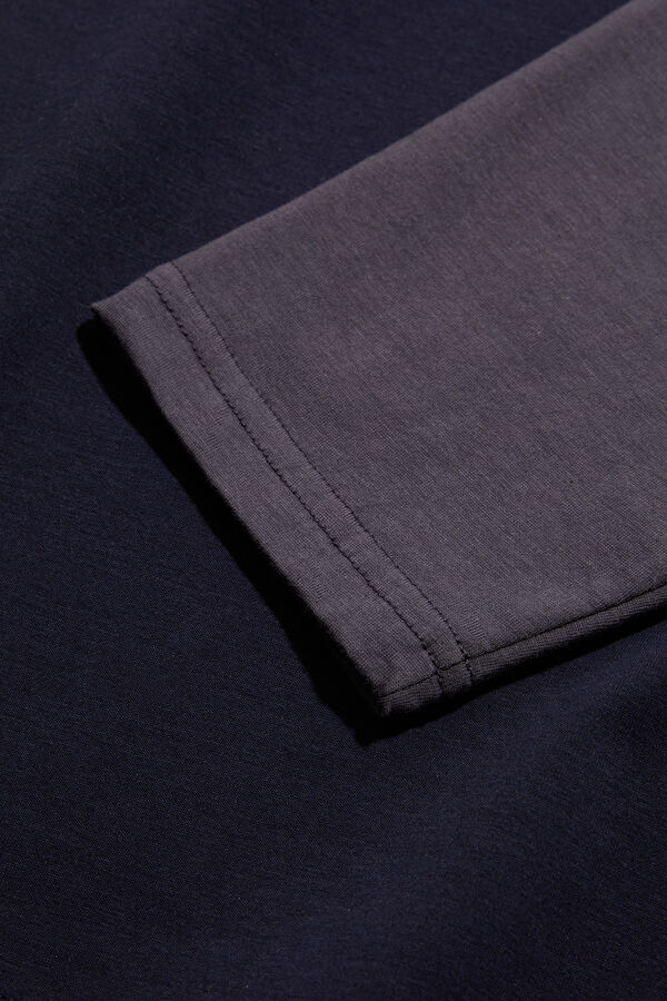 Navy Blue Crew Neck Men's T-Shirt with Trim Details 5