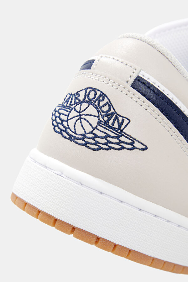 Air Jordan 1 Low Beyaz Erkek Spor Ayakkabı 5