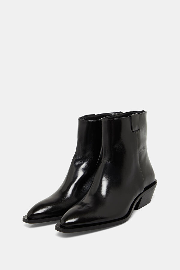 Maverick Black Women's Boots 8