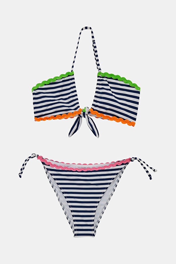 Multicolor Design Filled Bikini