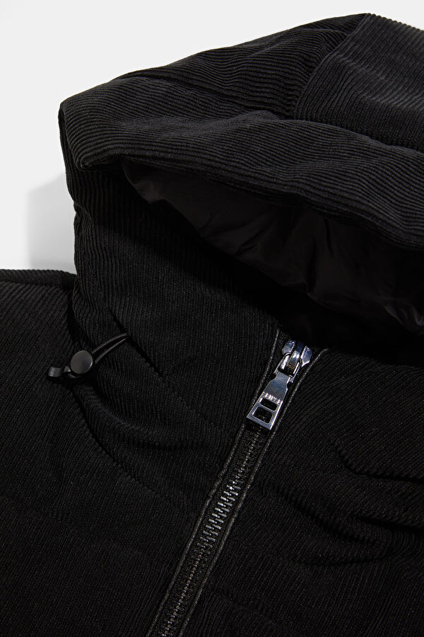 Black Men's Jacket 3