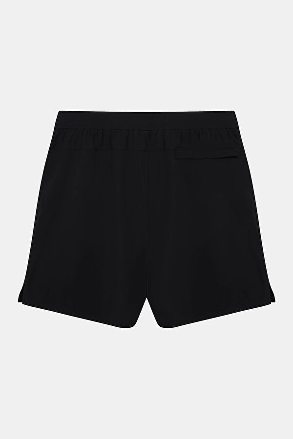 All-around Black Shorts 2