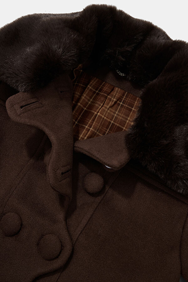 Brown Women's Faux Fur Collar Jacket 3